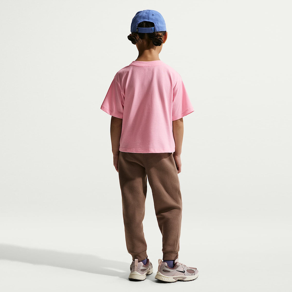 Playera Club Boxy para niños talla pequeña Nike – Rosa – vista 5