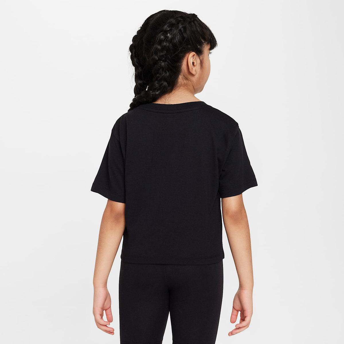 Playera Club Boxy para niños talla pequeña Nike – Negro – vista 2