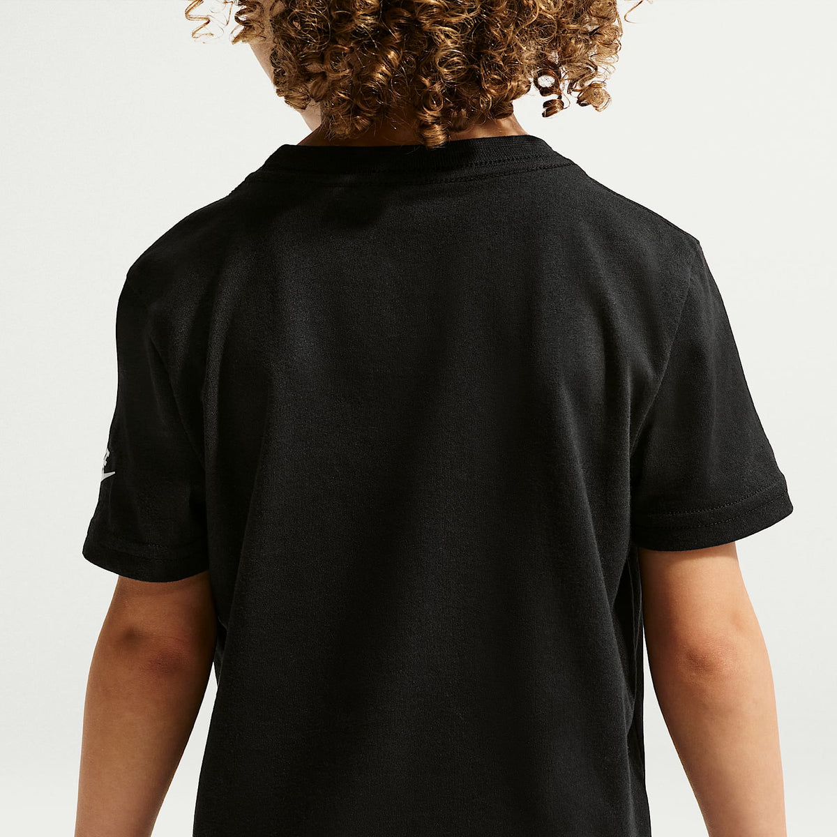 Playera Ice Cream Sandwich para niños pequeños Nike – Negro – vista 2
