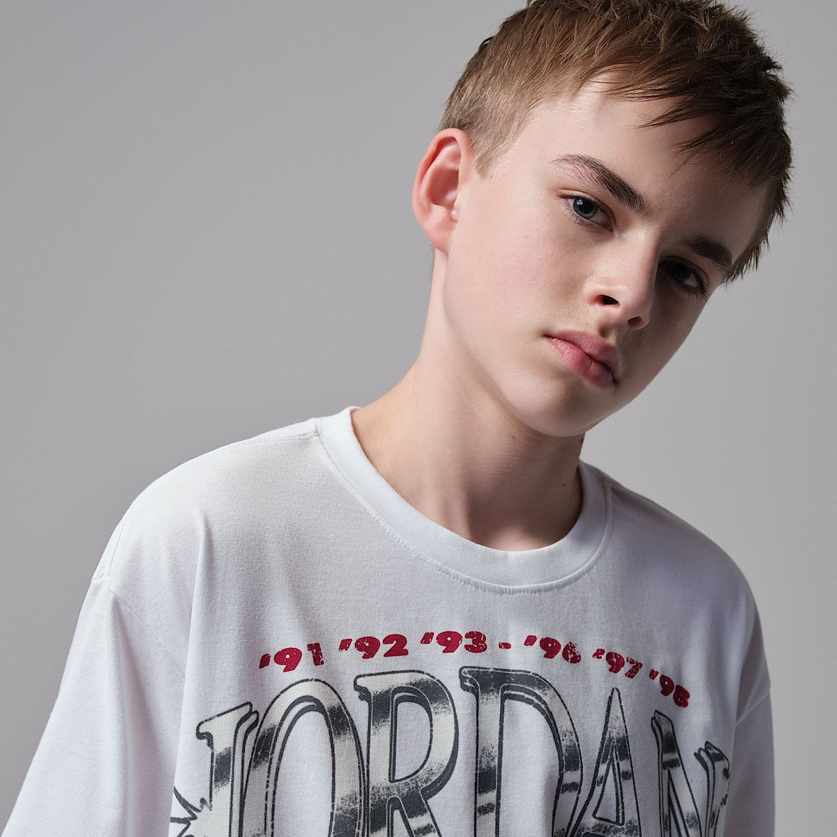 Playera Skyline Rings para niños talla grande Jordan – Blanco – vista 3