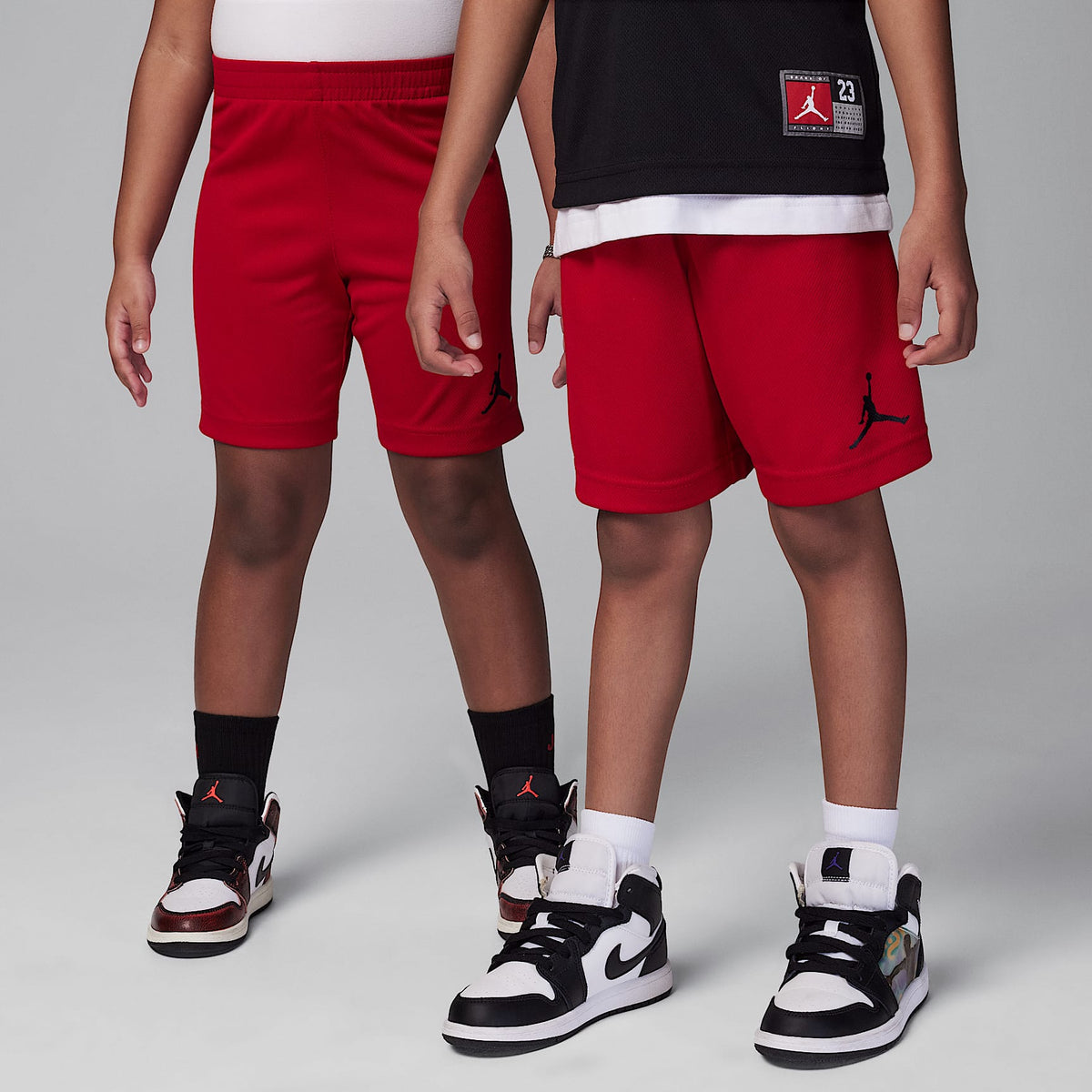 Conjunto de jersey para niños talla pequeña Jordan 23 – Negro/Rojo gimnasio – vista 6