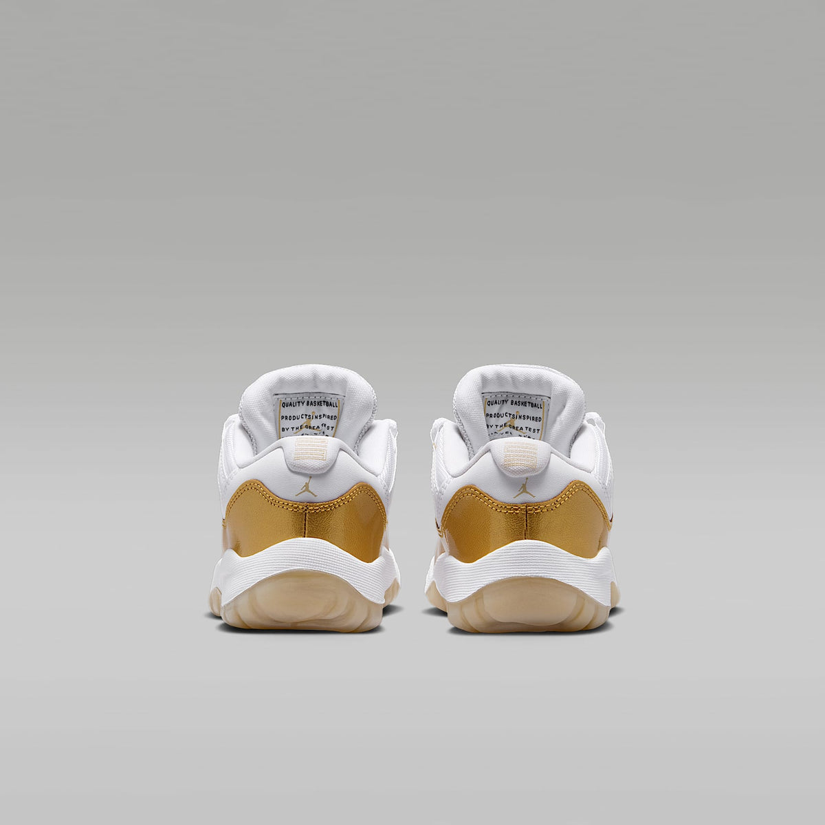 Jordan 11 Retro Low "Mother's Day" – Blanco/Oro team/Oro metalizado – vista 6