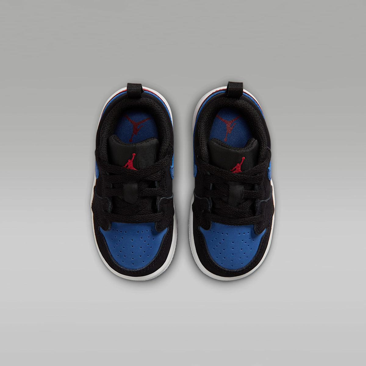 Jordan 1 Low – Negro/Azul genuino/Rojo universitario/Blanco cumbre – vista 4