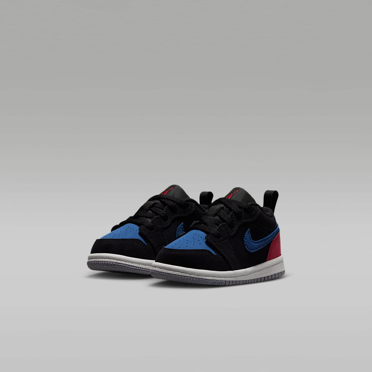 Jordan 1 Low – Negro/Azul genuino/Rojo universitario/Blanco cumbre – vista 5