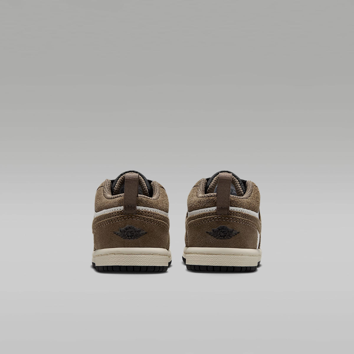 Jordan 1 Low – Pelaje pardo/Fantasma/Vela/Negro – vista 6