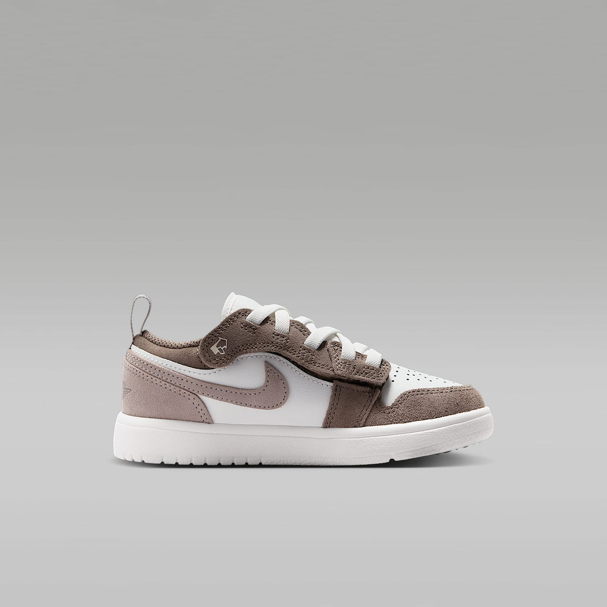 Jordan 1 Low Alt – Gris oliva/Blanco cumbre/Marfil pálido/Piedra enigma – vista 3