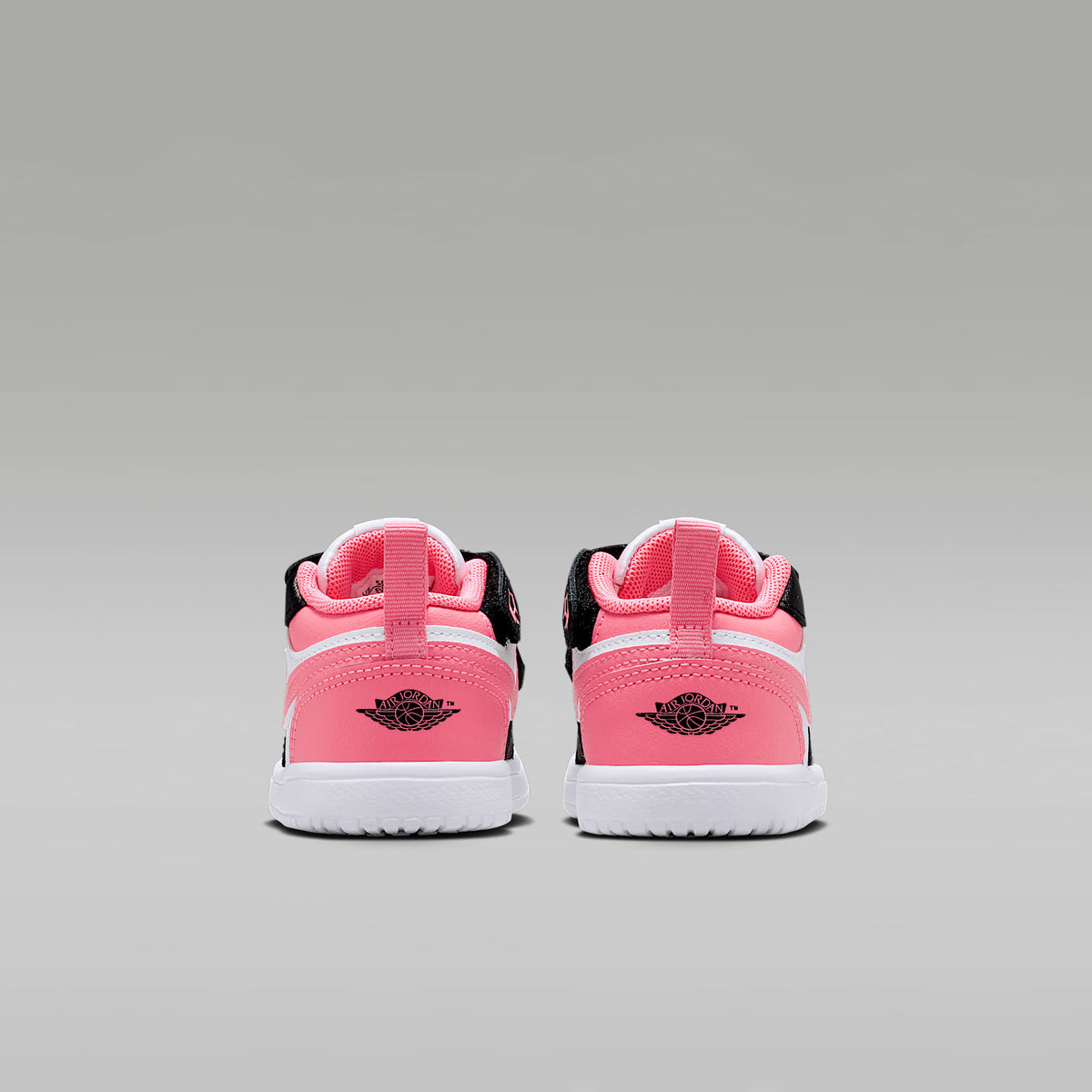 Jordan 1 Low Alt – Negro/Blanco/Rosa mirada – vista 6