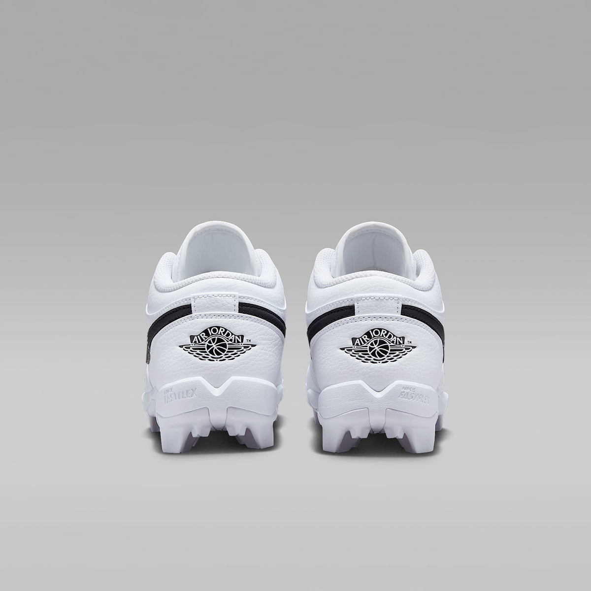 Jordan 1 Low – Blanco/Negro/Negro – vista 6