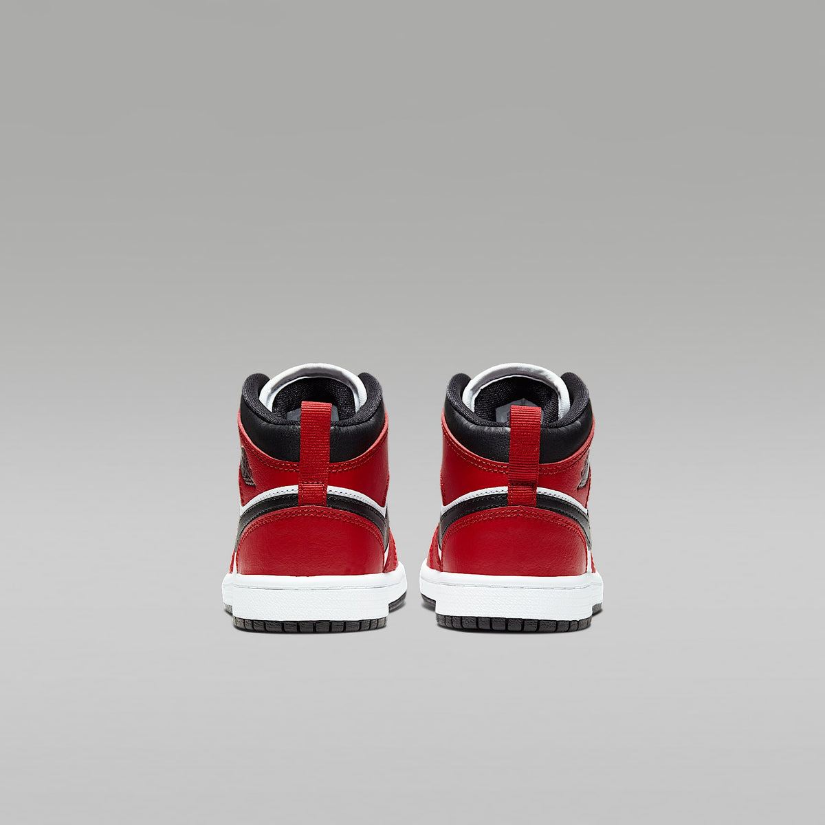 Jordan 1 Mid – Negro/Rojo gimnasio/Negro – vista 6