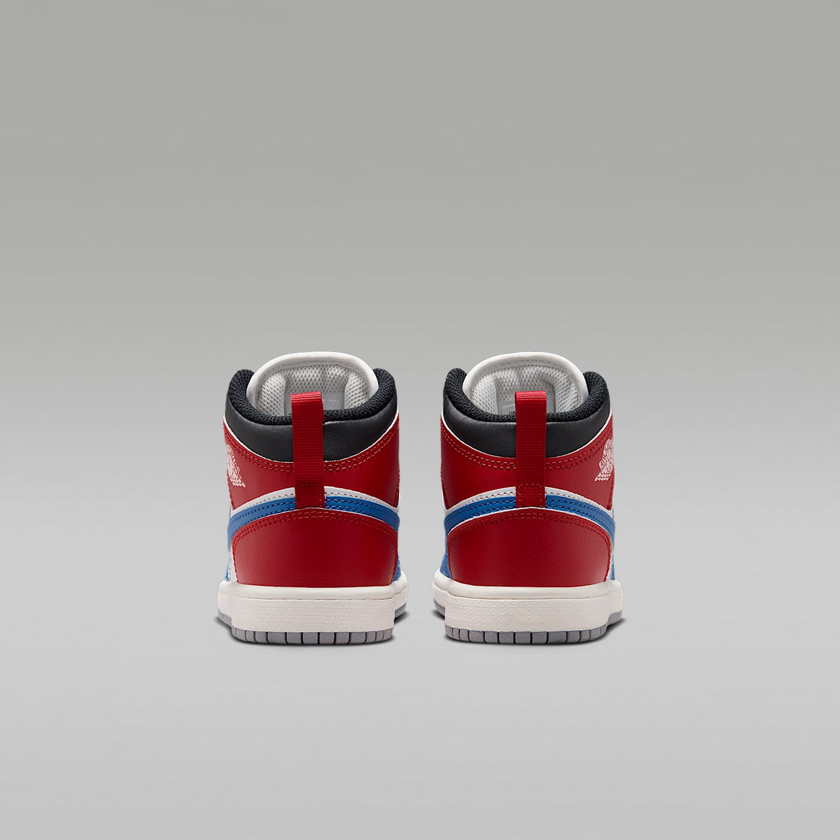 Jordan 1 Mid – Azul genuino/Rojo universitario/Negro/Blanco cumbre – vista 6