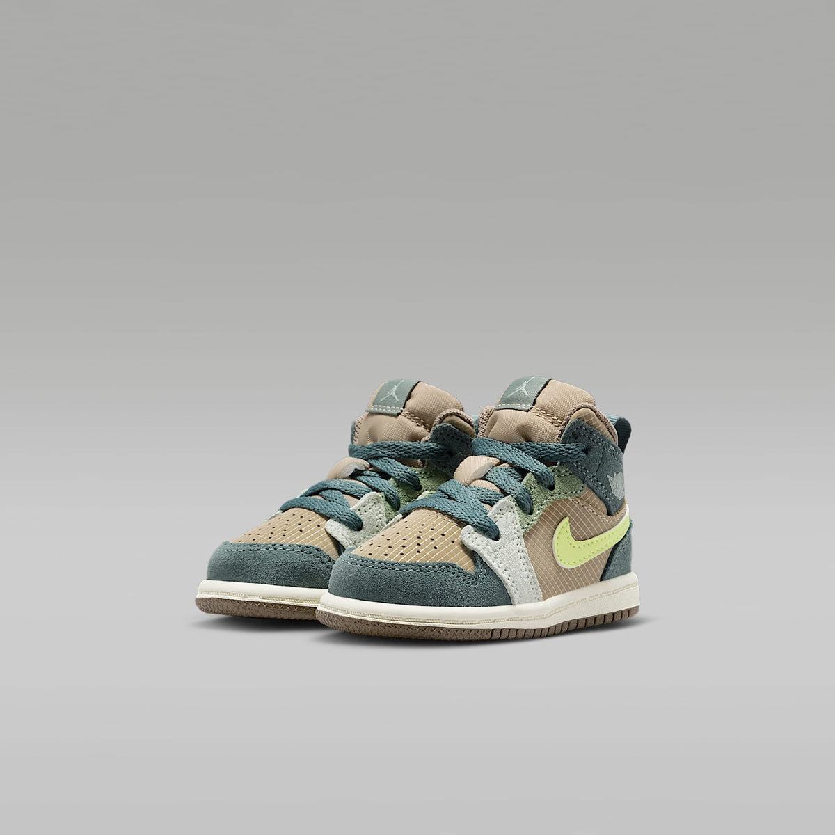 Jordan 1 Mid SE – Caqui/Hasta/Gris oliva/Toque de limón claro – vista 5