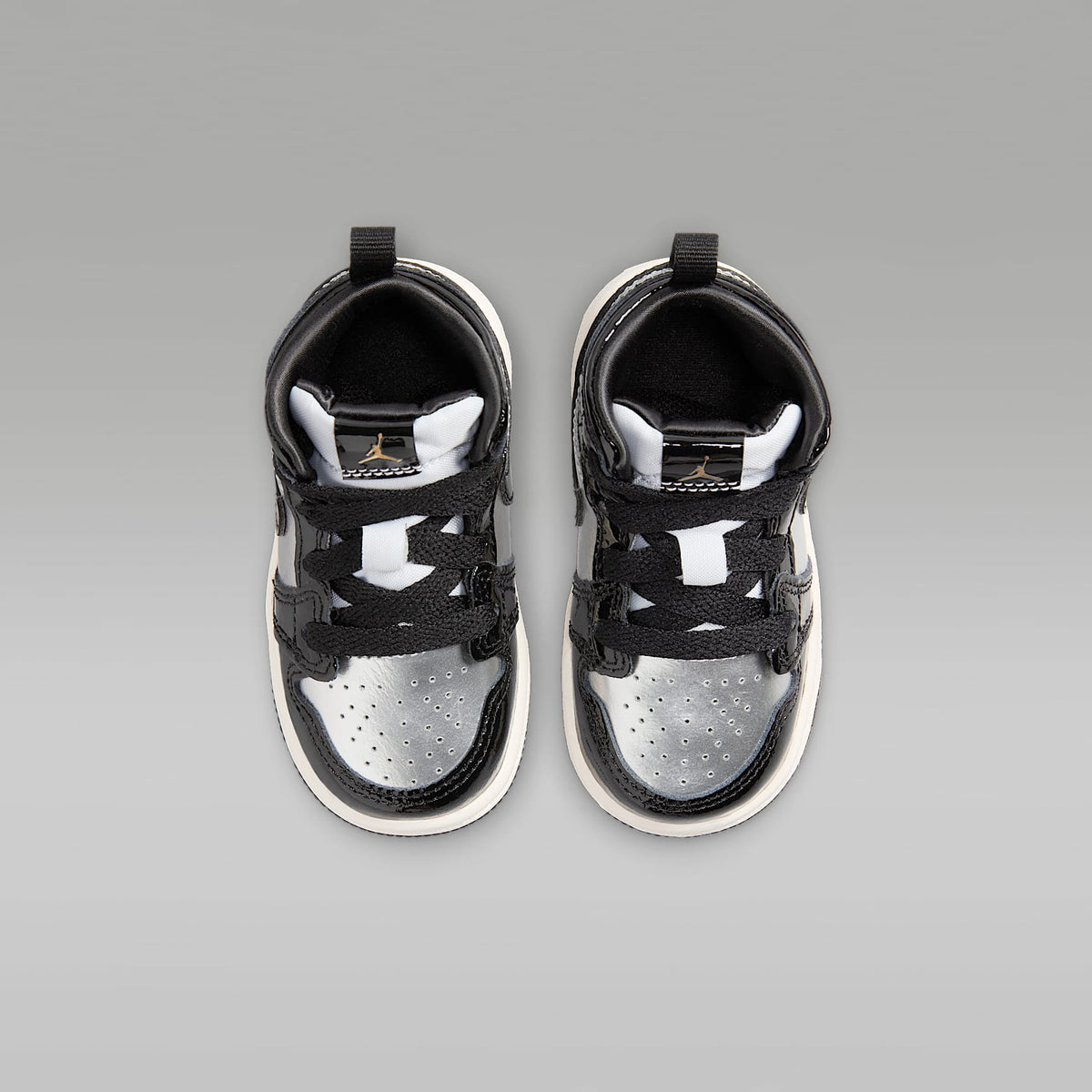 Jordan 1 Mid SE – Negro/Plata metalizado/Vela/Oro metalizado – vista 4