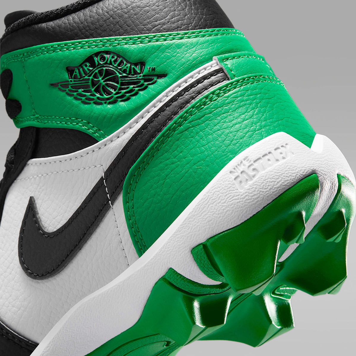 Jordan 1 Mid – Negro/Verde suerte – vista 9