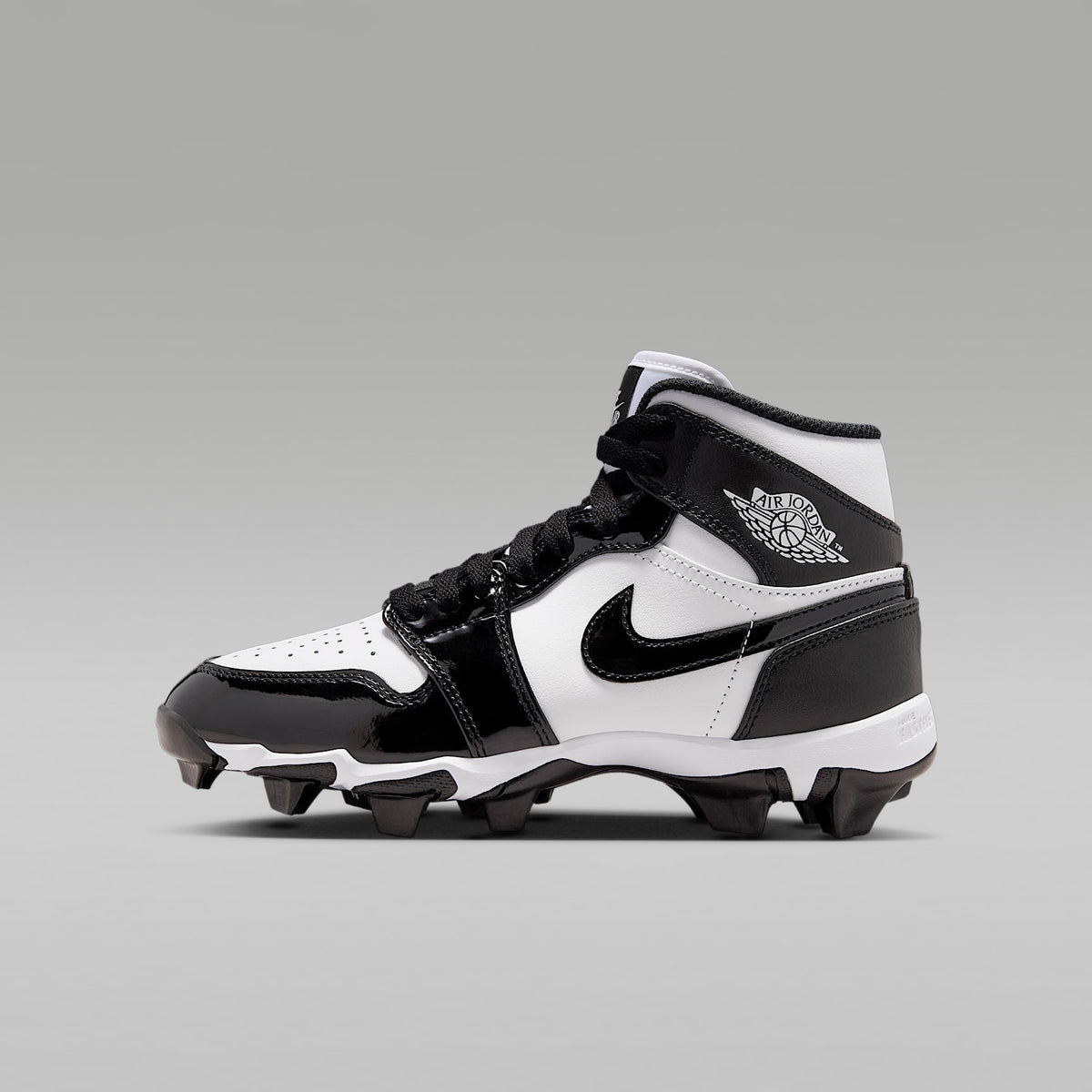 Jordan 1 Mid – Blanco/Negro/Negro – vista 1