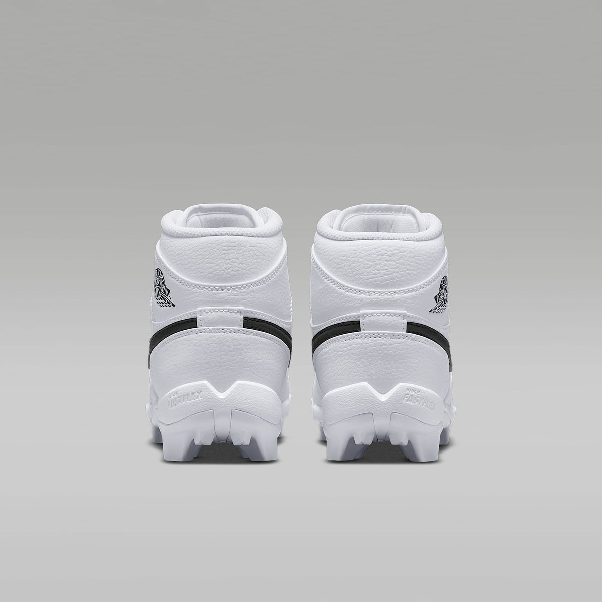 Jordan 1 Mid – Blanco/Negro/Negro – vista 6