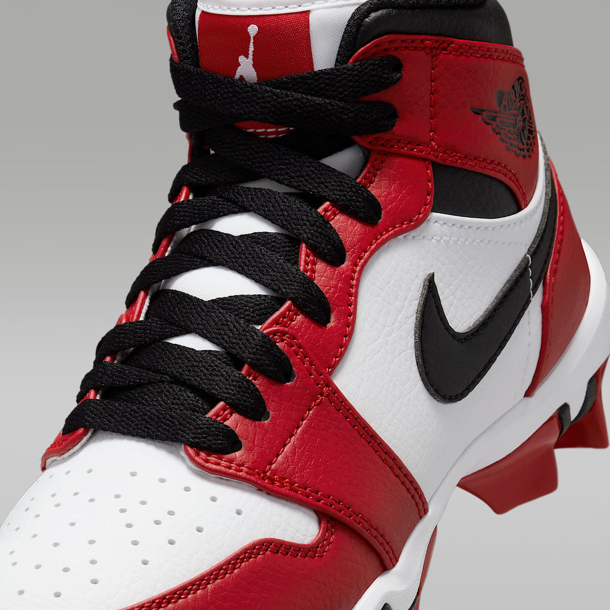 Jordan 1 Mid – Blanco/Rojo gimnasio/Negro – vista 8