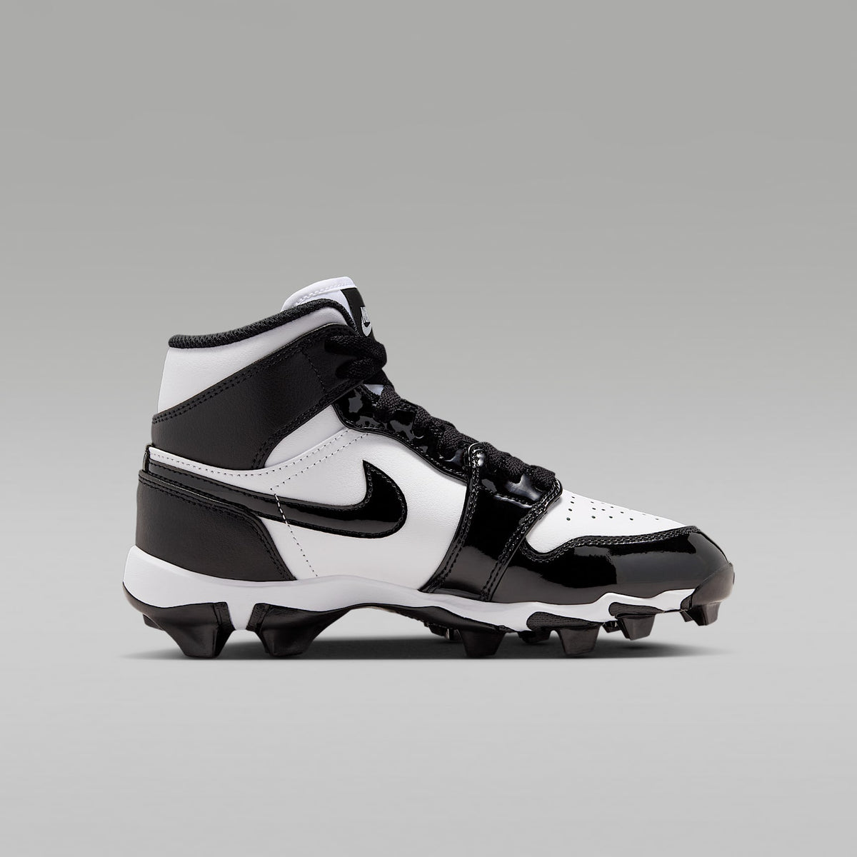 Jordan 1 Mid – Blanco/Negro/Negro – vista 3
