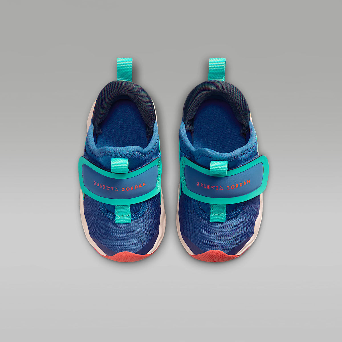 Jordan 23/7.2 EasyOn – Azul genuino/Zorro azul/Verde cinético/Rojo pista – vista 4