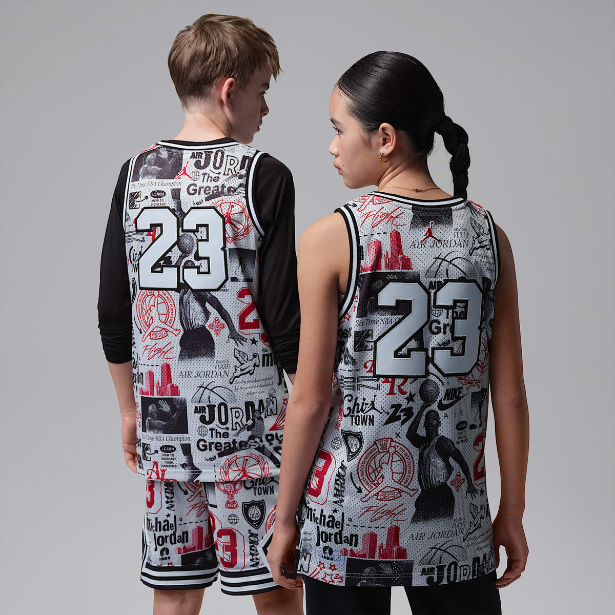 Jersey estampado 23 para niños talla grande Jordan – Gris neutro – vista 2