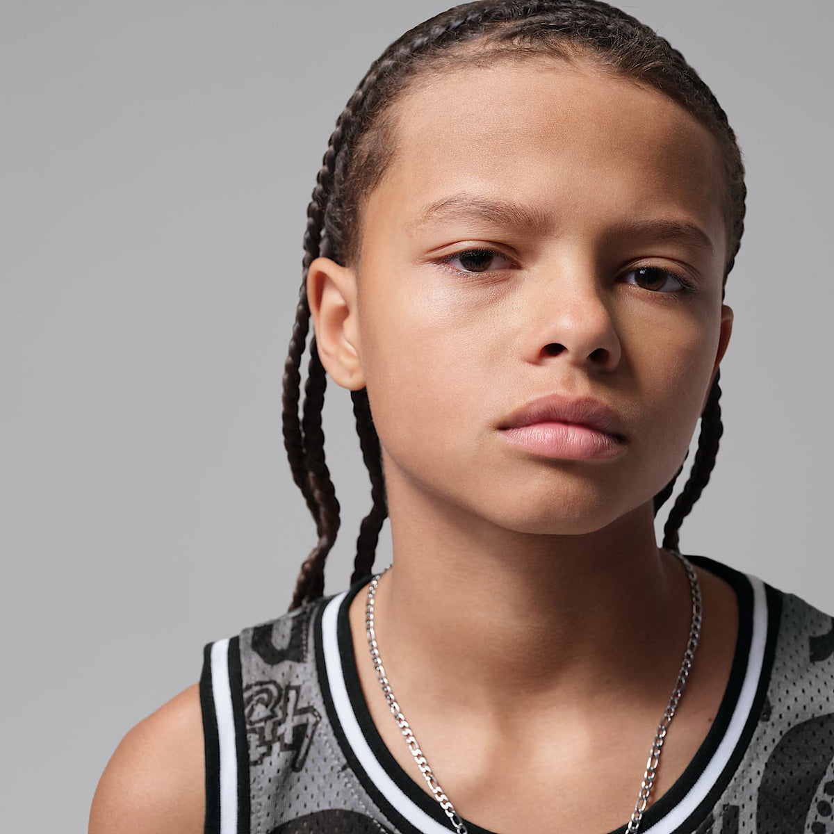 Jersey estampado 23 para niños talla grande Jordan – Gris humo – vista 3