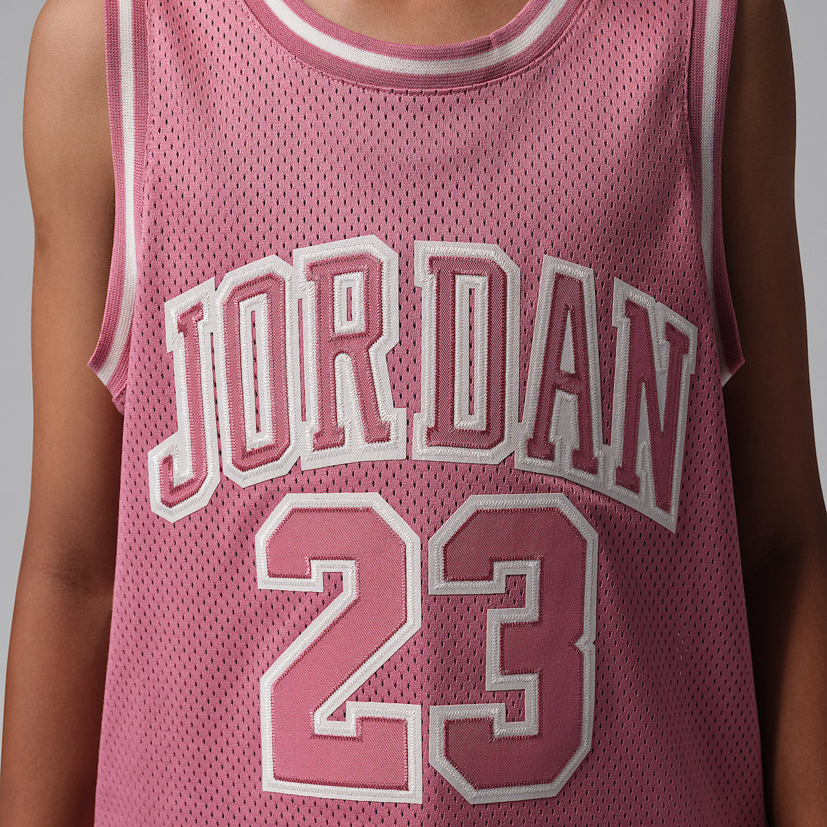 Playera para niños talla grande 23 Jordan – Baya del desierto – vista 4