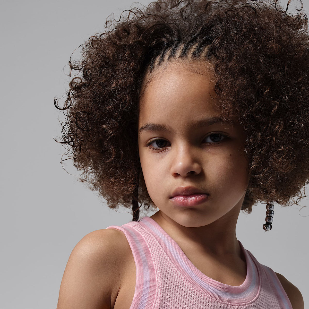 Vestido de tela de punto 23 para niños talla pequeña Jordan – Espuma rosa – vista 3