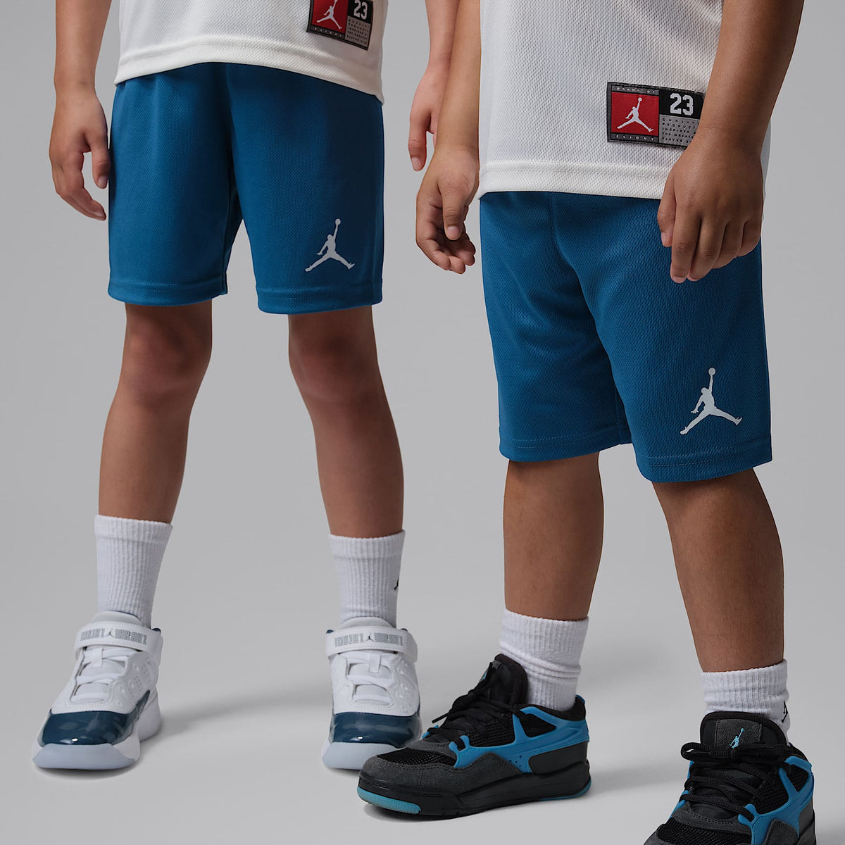 Conjunto de jersey para niños talla pequeña Jordan 23 – Azul genuino – vista 7