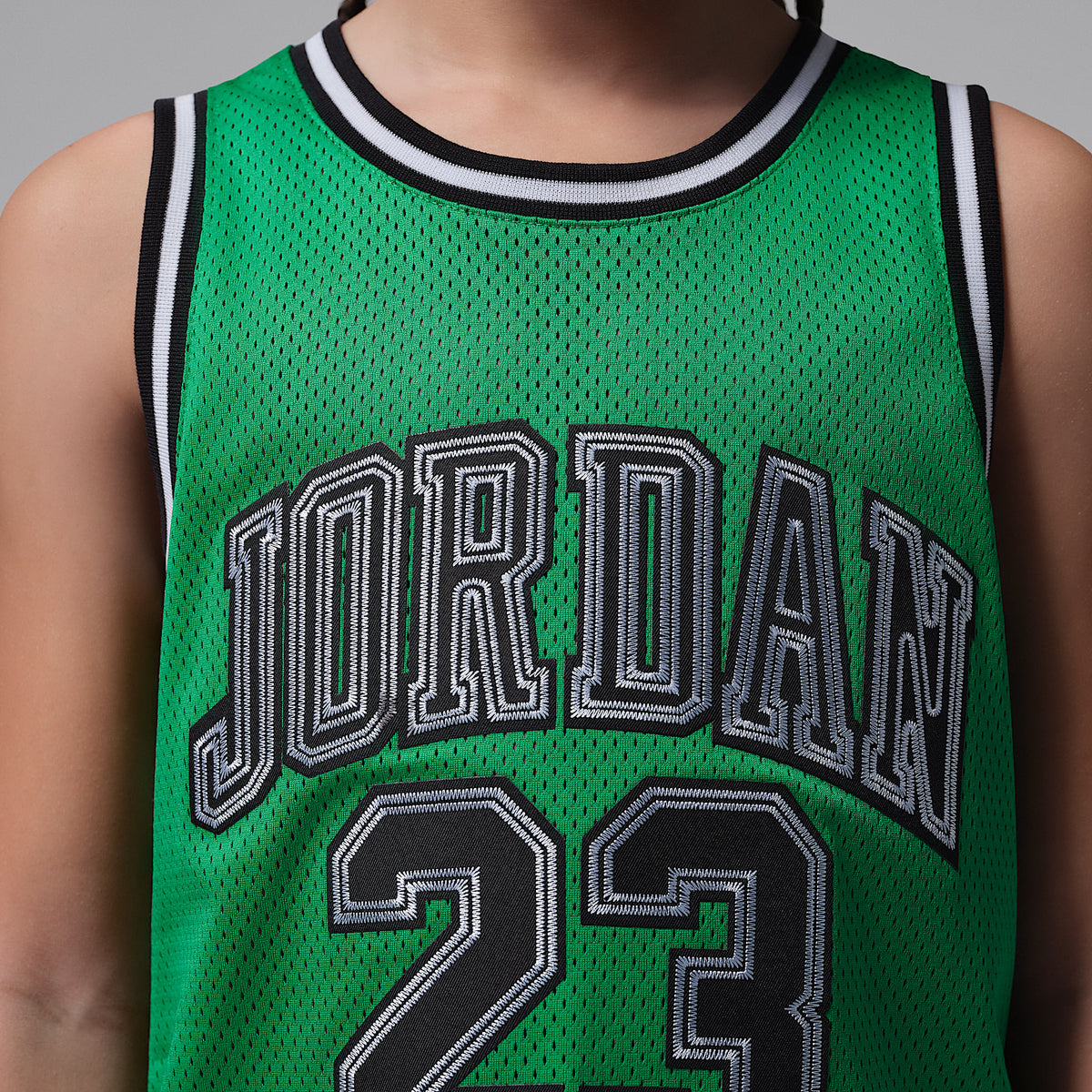 Playera para niños talla grande 23 Jordan – Verde suerte – vista 4