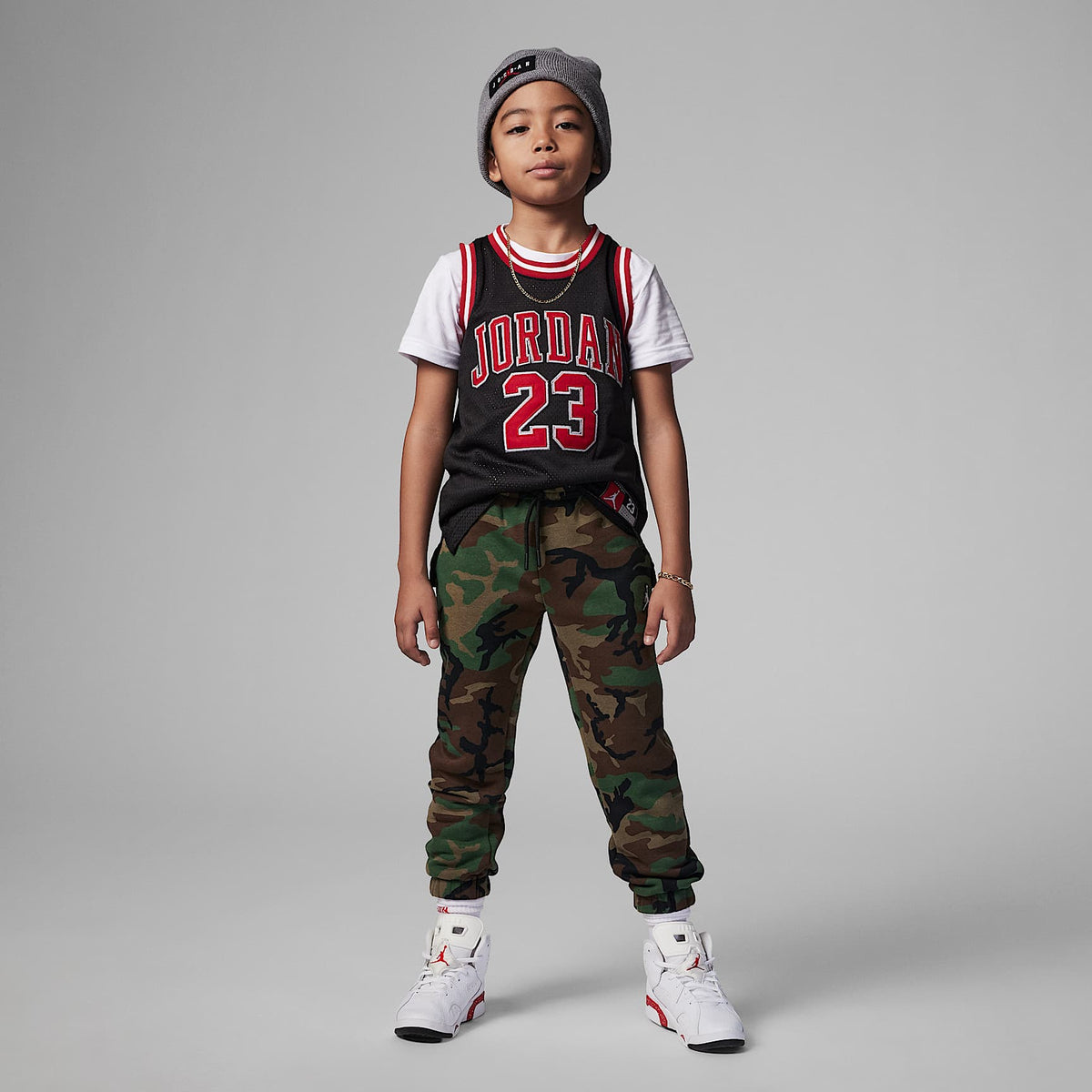 Jersey para niños talla pequeña 23 Jordan – Negro – vista 5