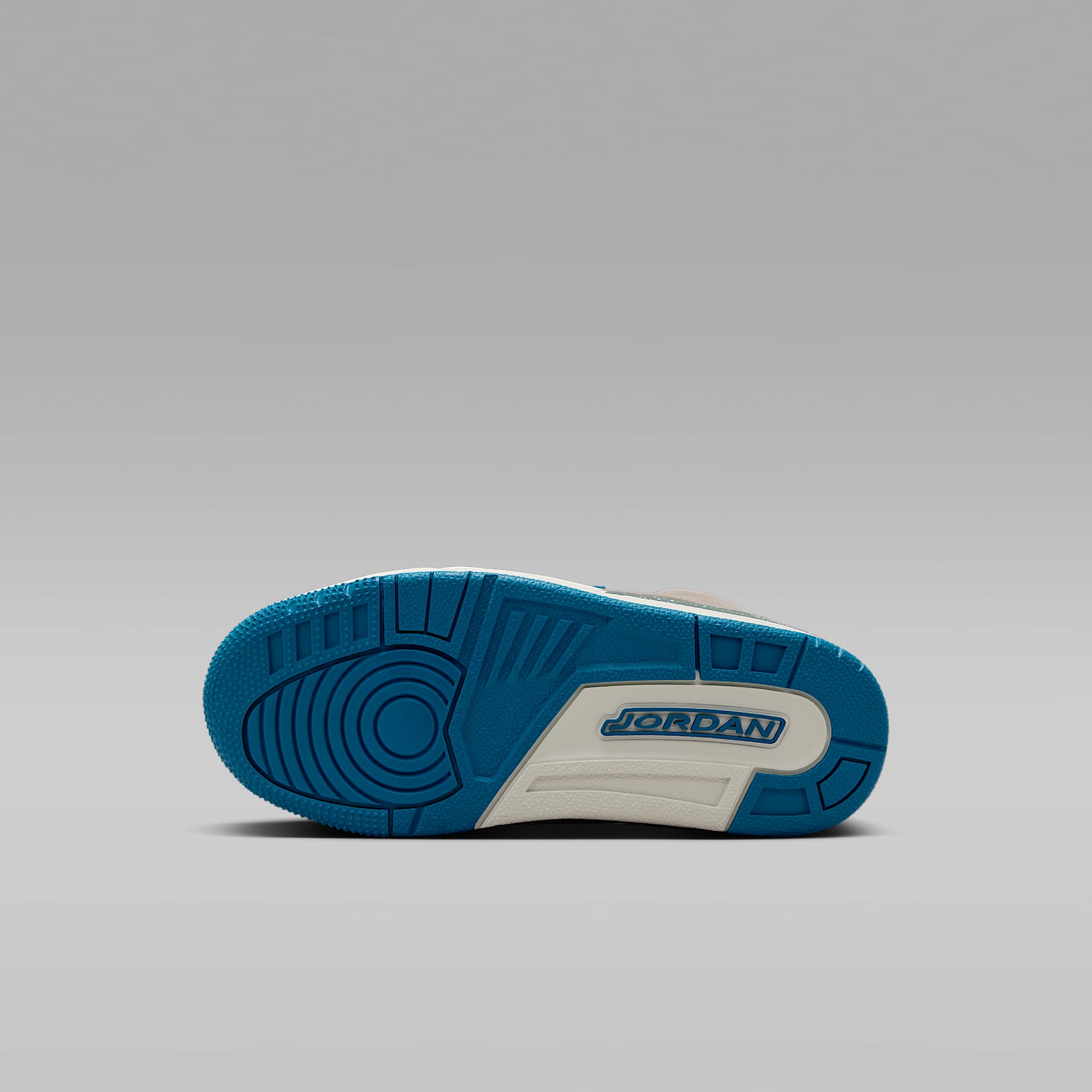 Jordan 3 Retro – Gris oliva/Caqui/Mar de cristal/Verde abismo – vista 2