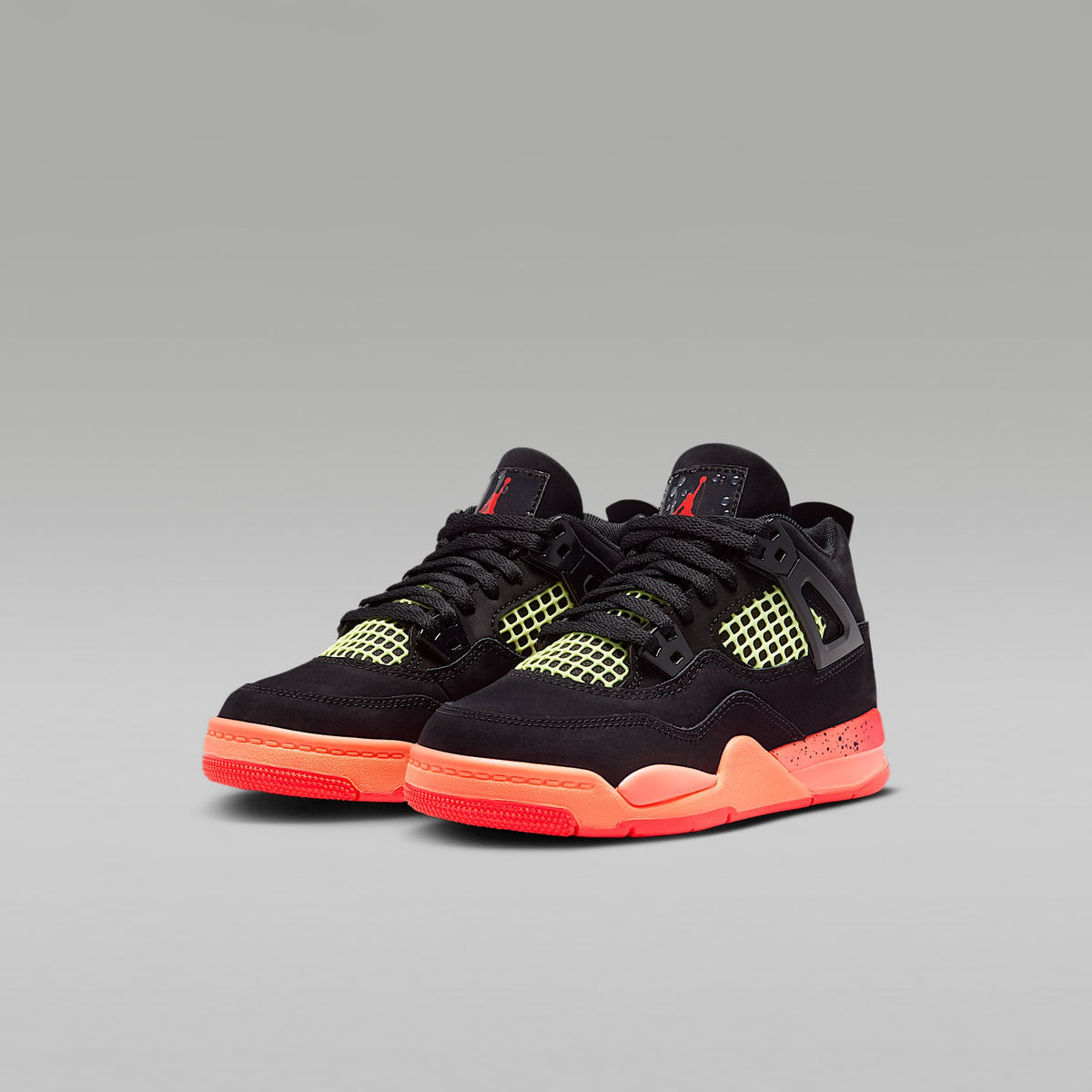 Jordan 4 Retro – Negro/Mango brillante/Voltio ligero/Infrarrojo 23 – vista 5