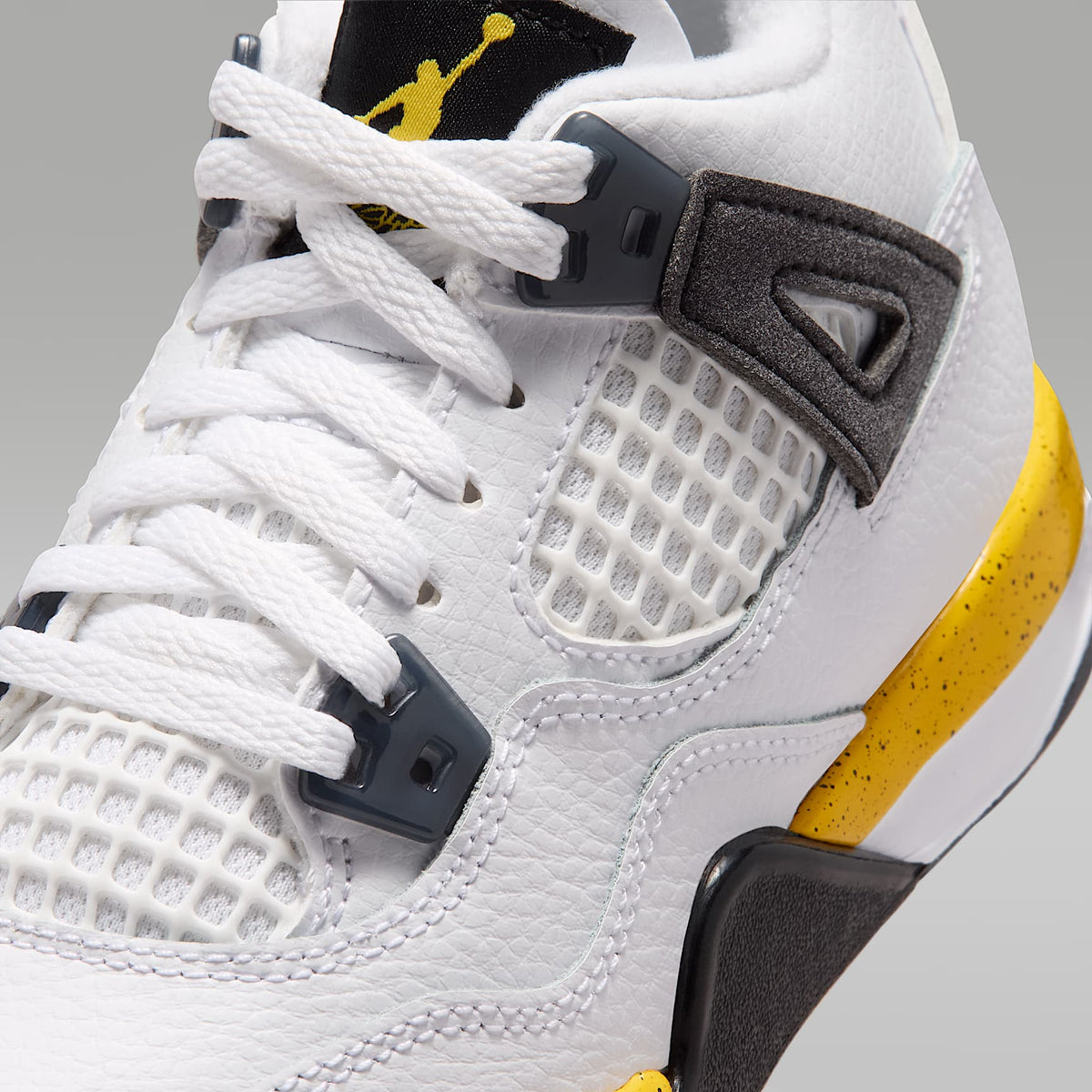 Jordan 4 Retro "Tour Yellow" – Blanco/Gris azul oscuro/Negro/Amarillo tour – vista 7