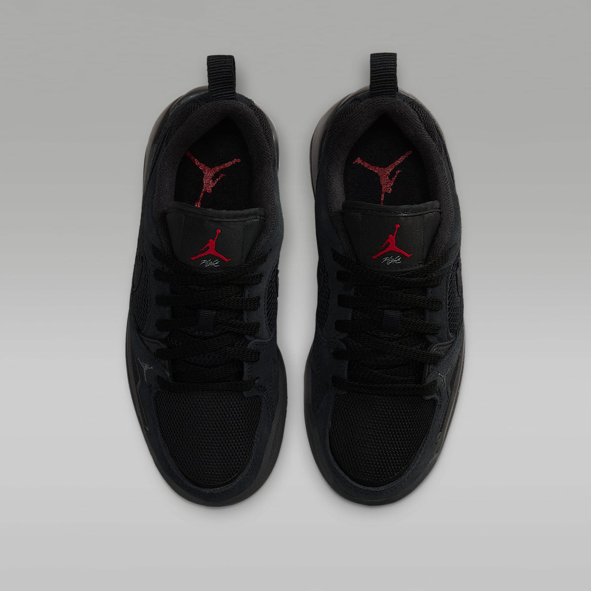 Jordan CMFT Era – Negro/Rojo gimnasio/Antracita/Negro – vista 4