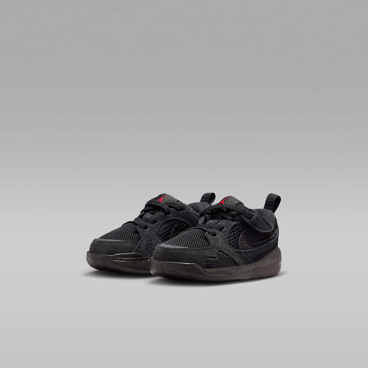 Jordan CMFT Era – Negro/Rojo gimnasio/Antracita/Negro – vista 5