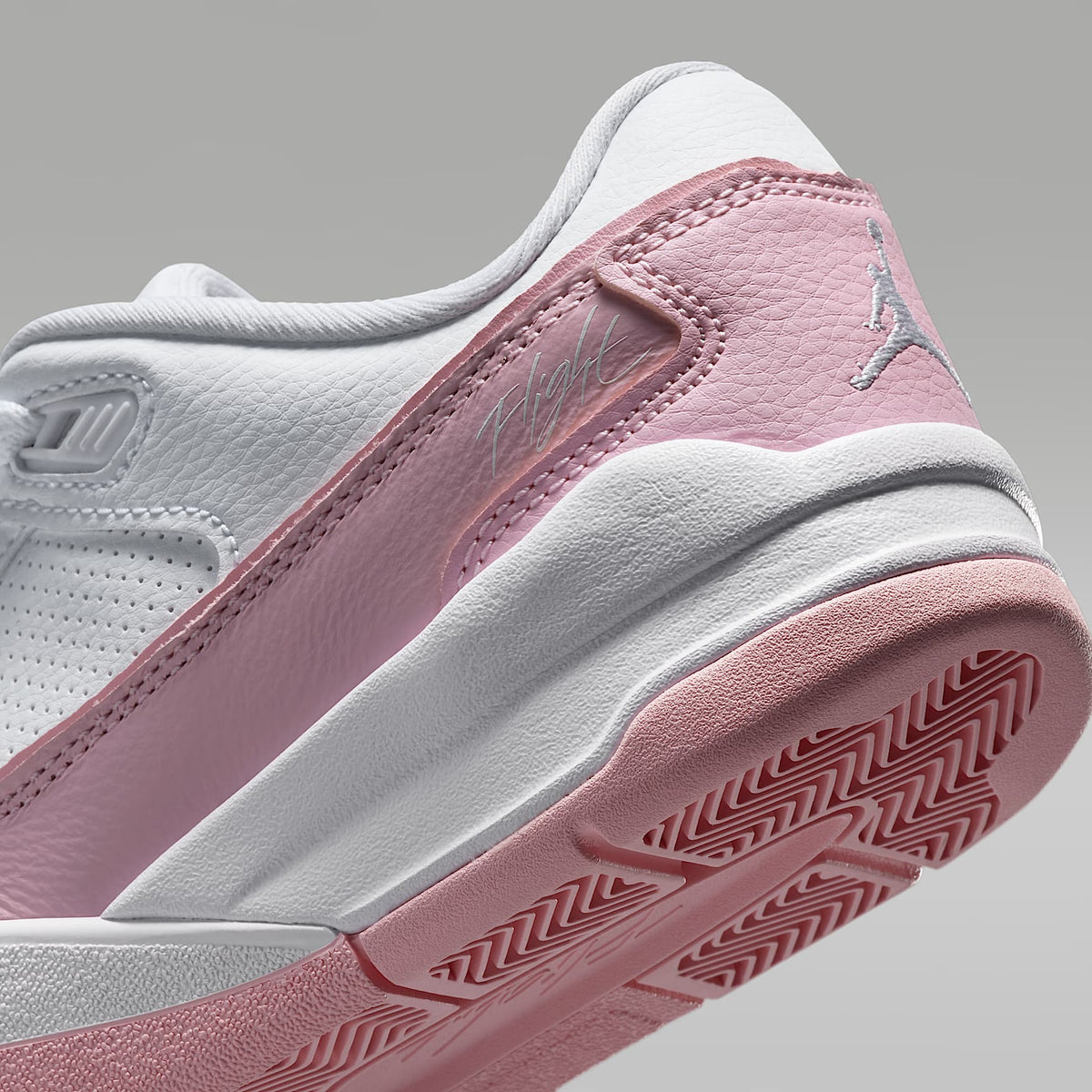 Jordan Flight Court – Blanco/Rosa suave medio – vista 8