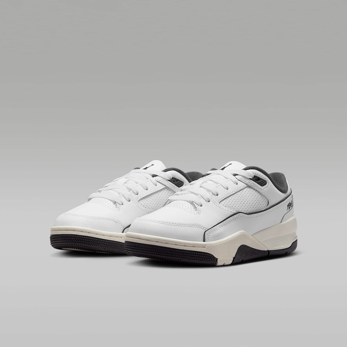 Jordan Flight Court – Blanco/Vela/Negro – vista 5