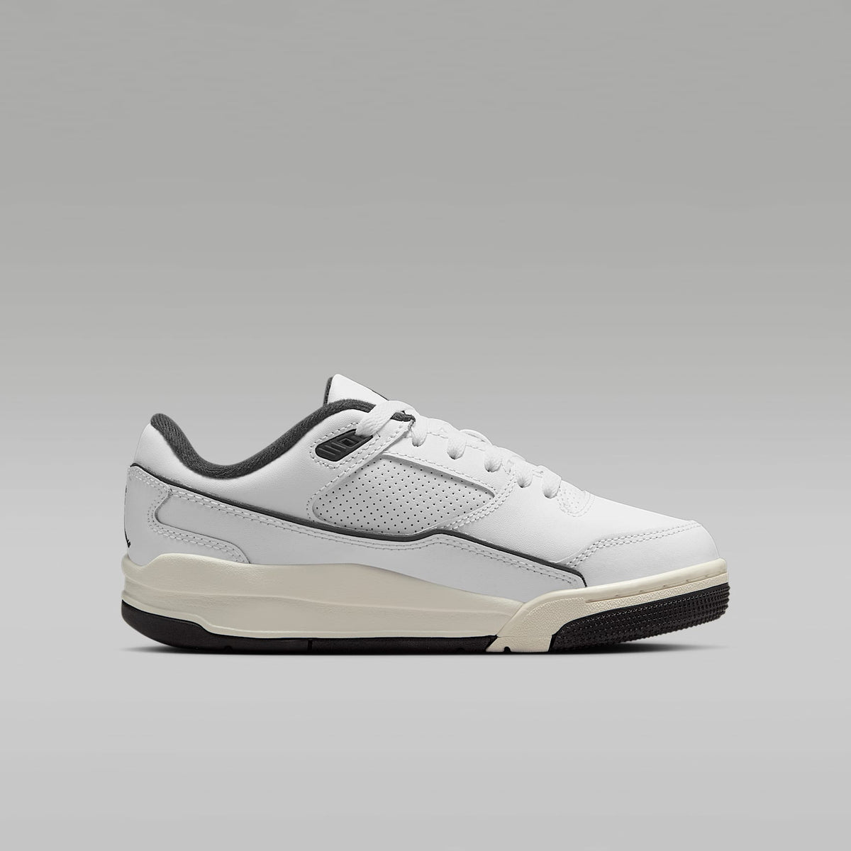 Jordan Flight Court – Blanco/Vela/Negro – vista 3