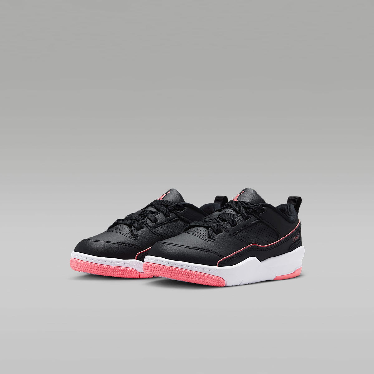 Jordan Flight Court – Negro/Blanco/Rosa mirada – vista 5