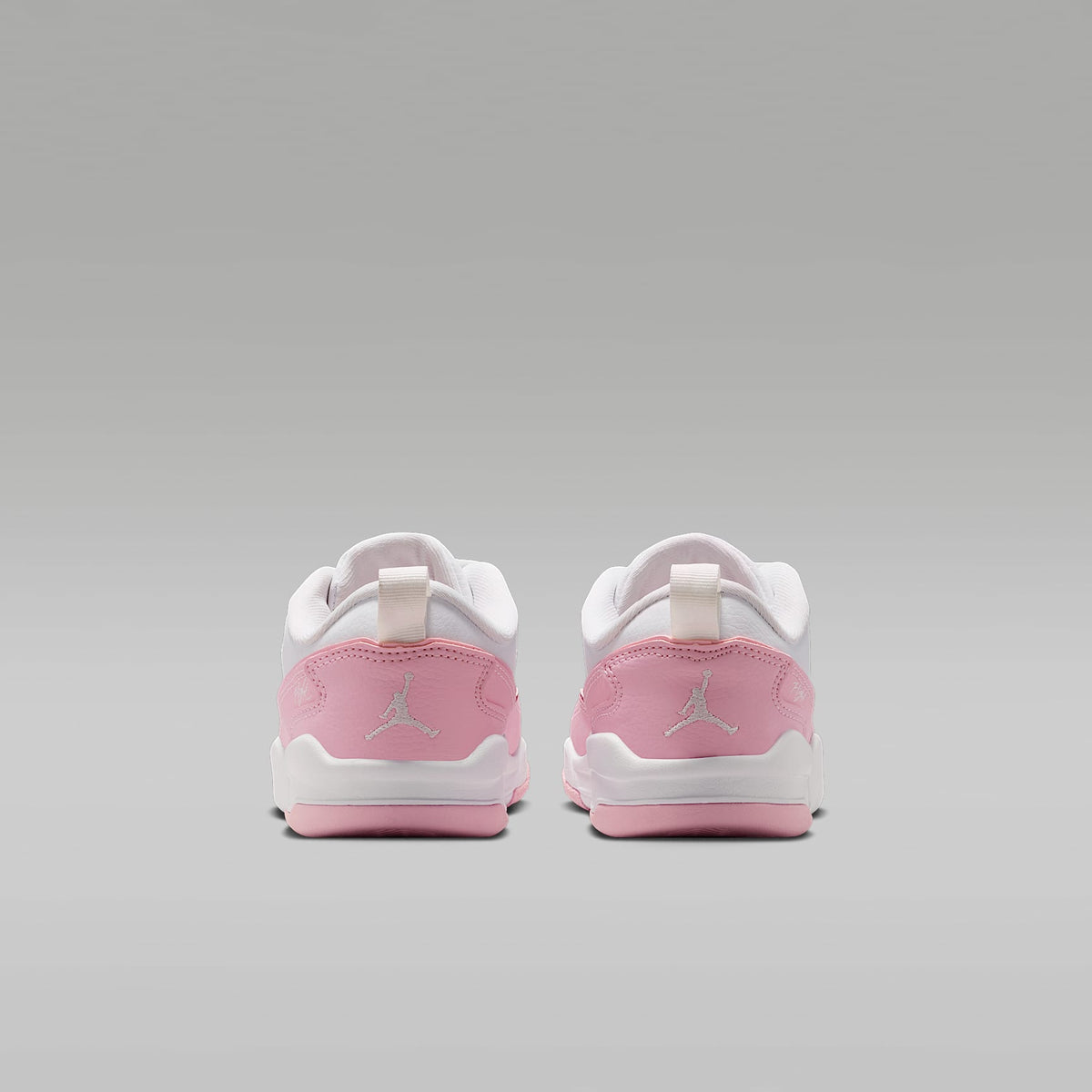 Jordan Flight Court – Blanco/Rosa suave medio – vista 6