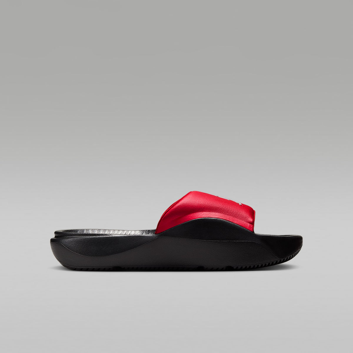 Jordan Franchise – Rojo universitario/Negro/Blanco – vista 4