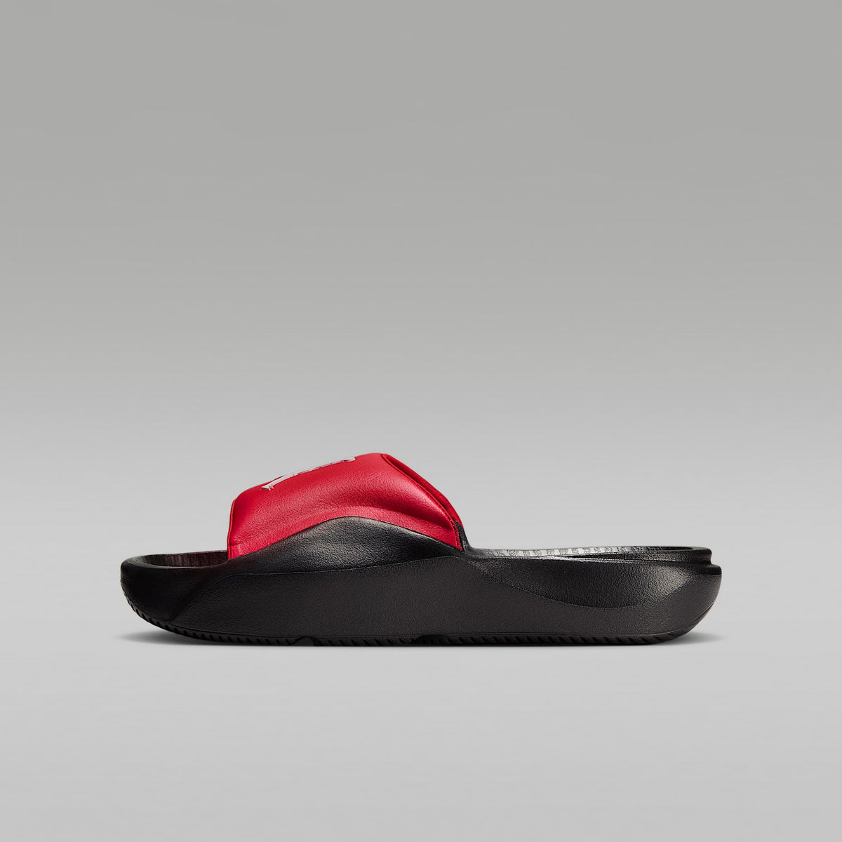 Jordan Franchise – Rojo universitario/Negro/Blanco – vista 2