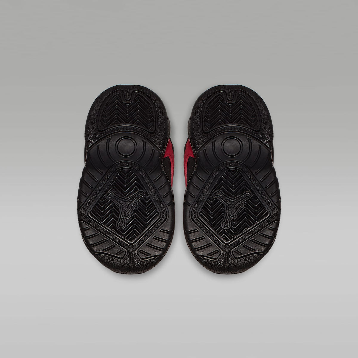 Jordan Lift Off – Negro/Blanco/Rojo gimnasio – vista 2