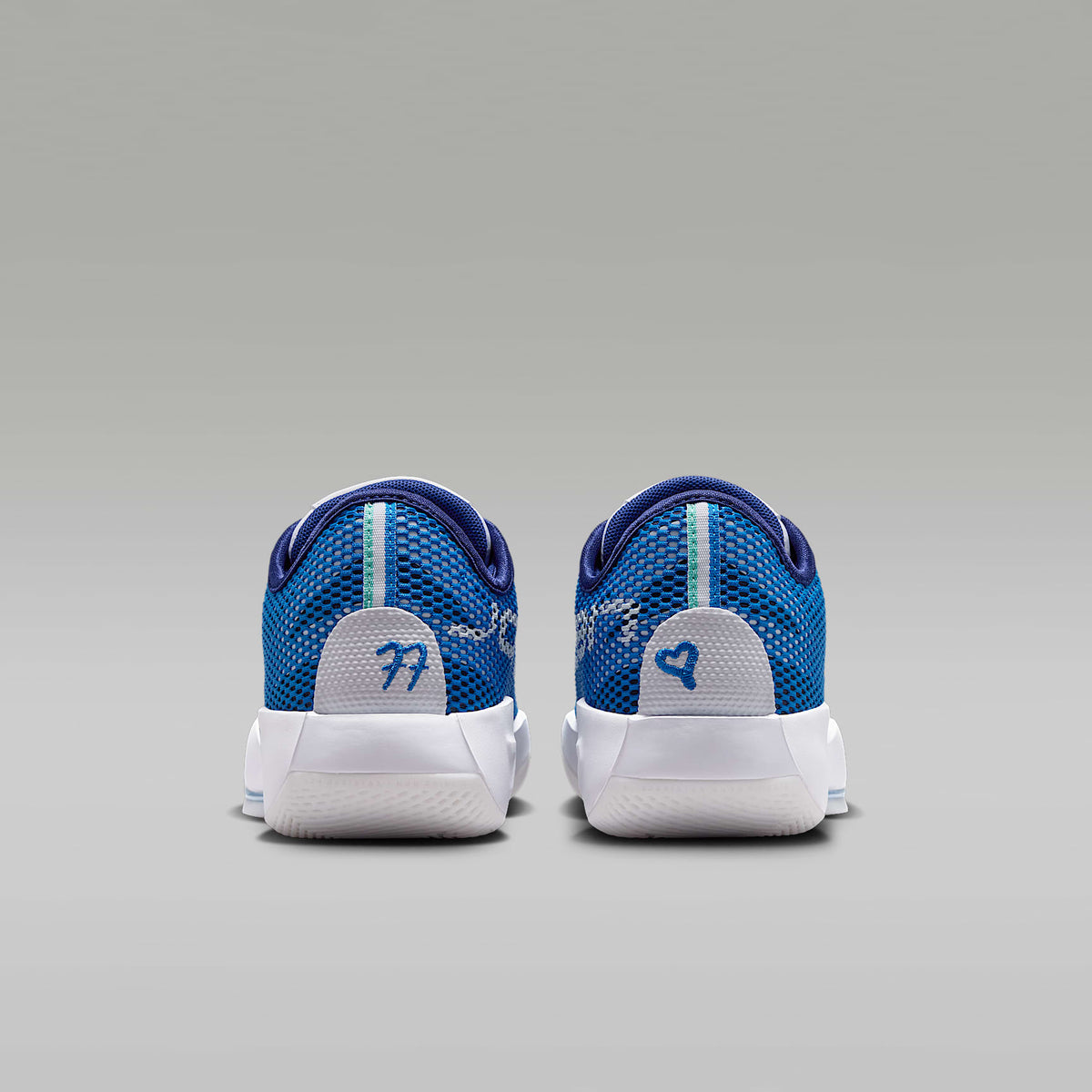 Luka 77 "Big Ticket" – Blanco/Azul señal/Royal intenso/Azul psíquico – vista 6