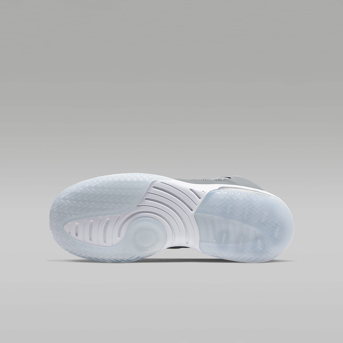 Jordan Max Aura – Gris azulado/Blanco/Transparente/Negro – vista 2