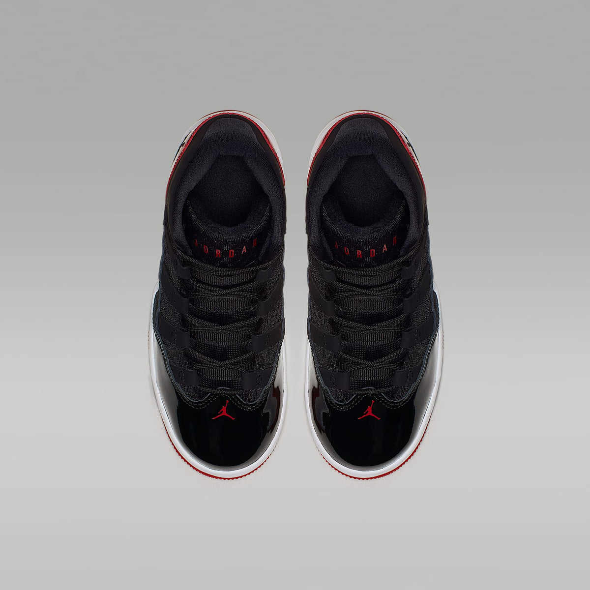 Jordan Max Aura – Negro/Rojo gimnasio/Blanco/Negro – vista 4