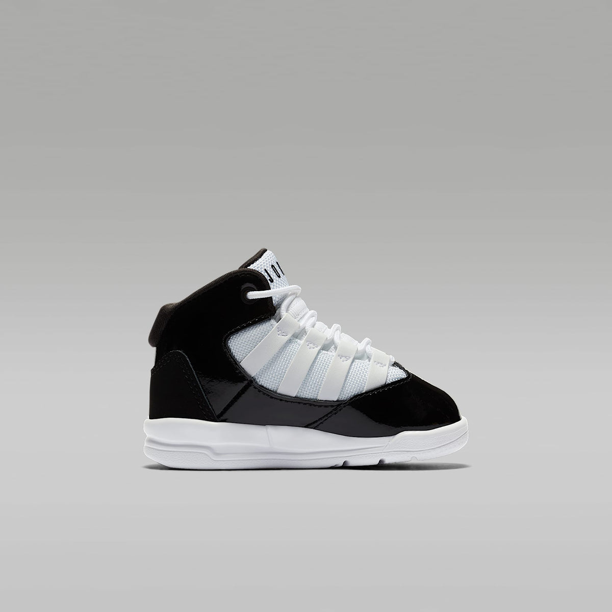 Jordan Max Aura – Negro/Blanco – vista 3