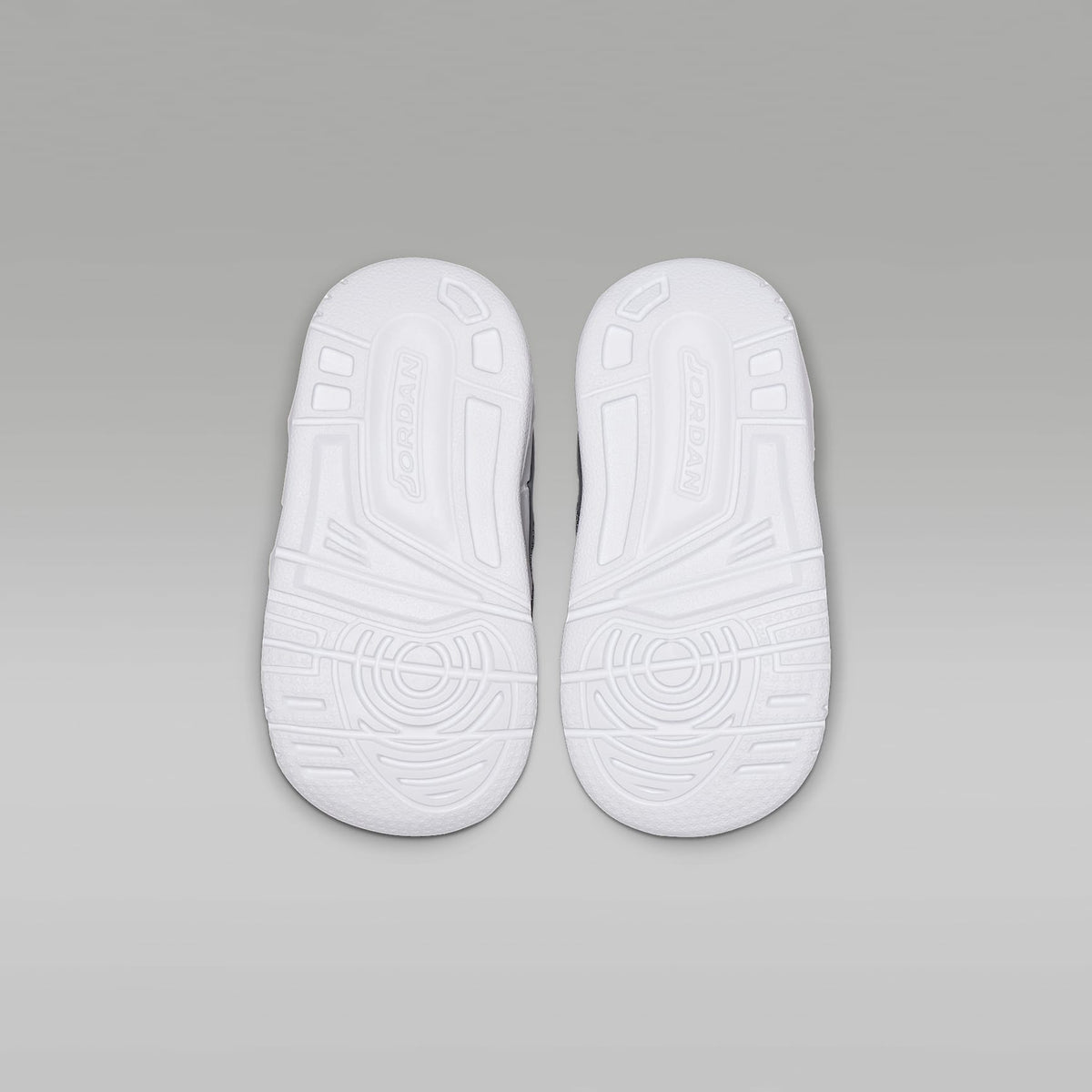 Jordan Max Aura – Gris azulado/Blanco/Transparente/Negro – vista 2