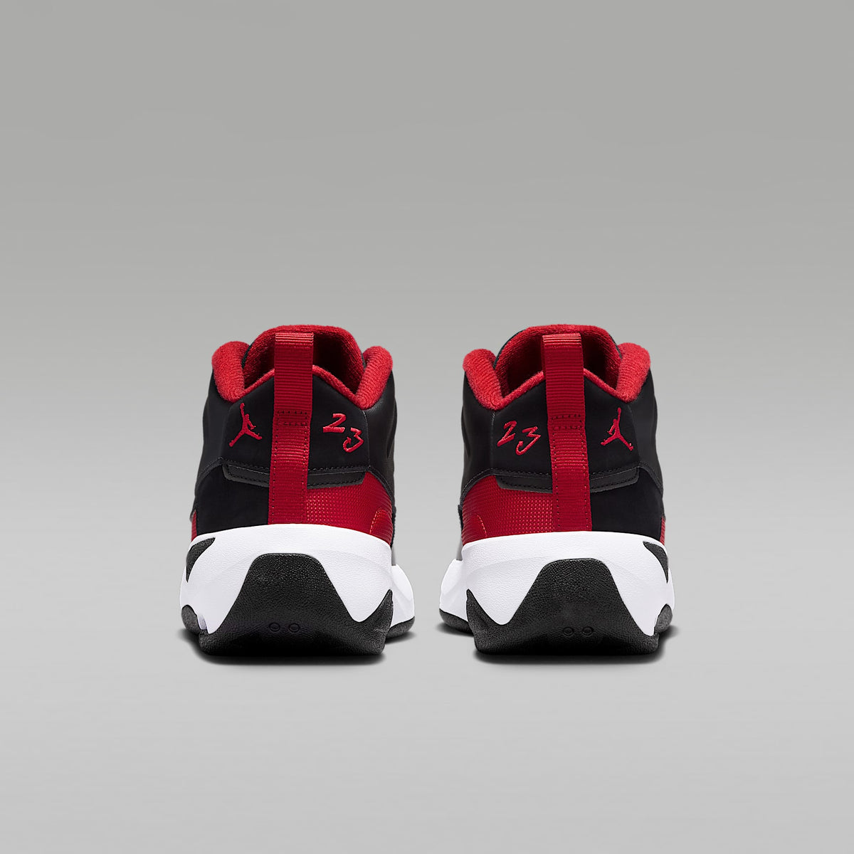 Jordan Max Aura 7 – Negro/Blanco/Rojo universitario – vista 6