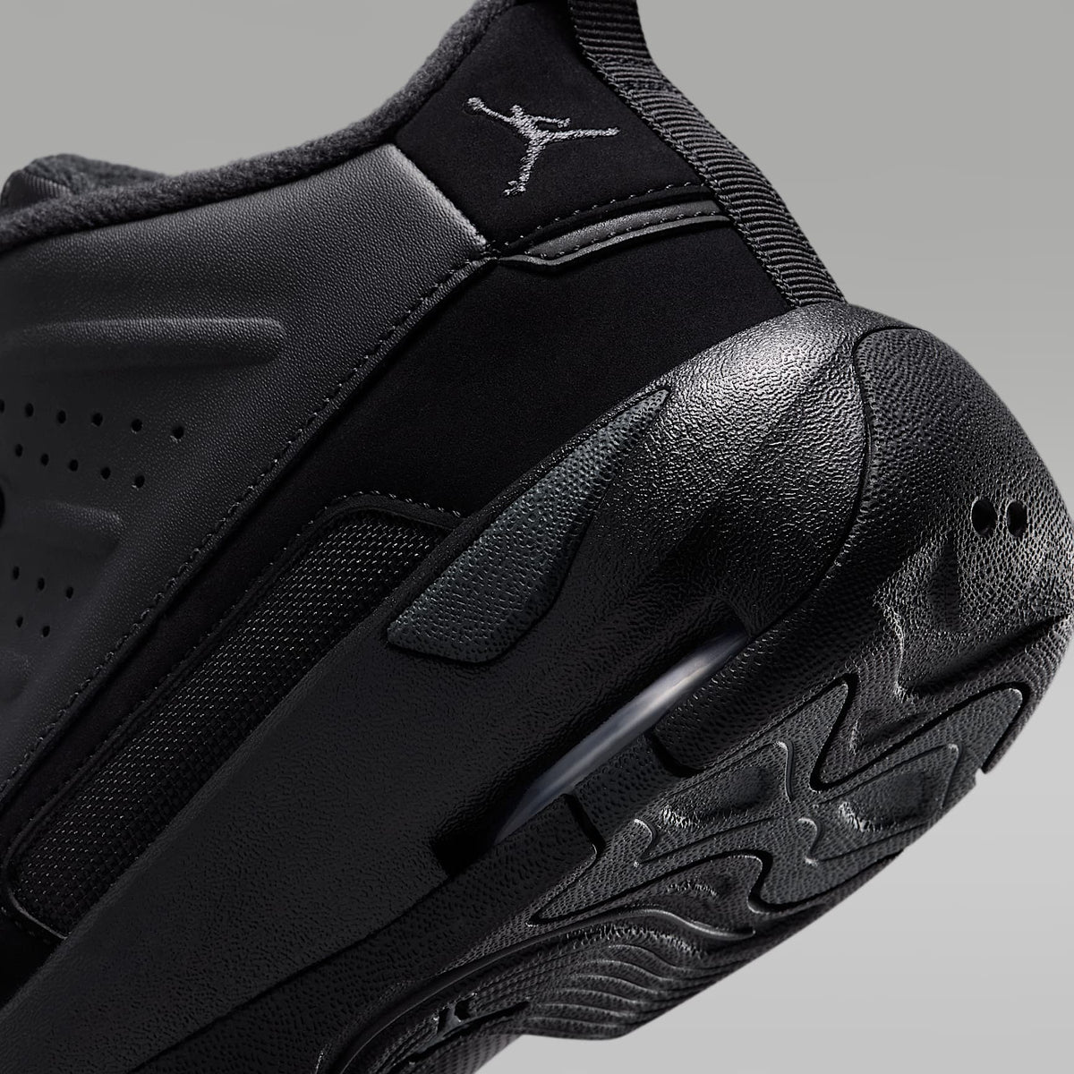 Jordan Max Aura 7 – Negro/Antracita – vista 8