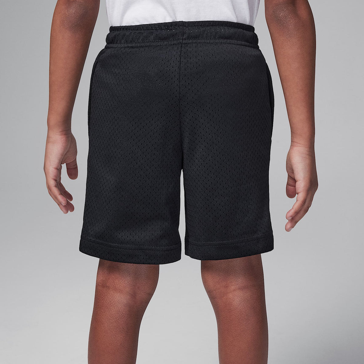Shorts de educación física de malla para niños talla pequeña Jordan – Negro – vista 3